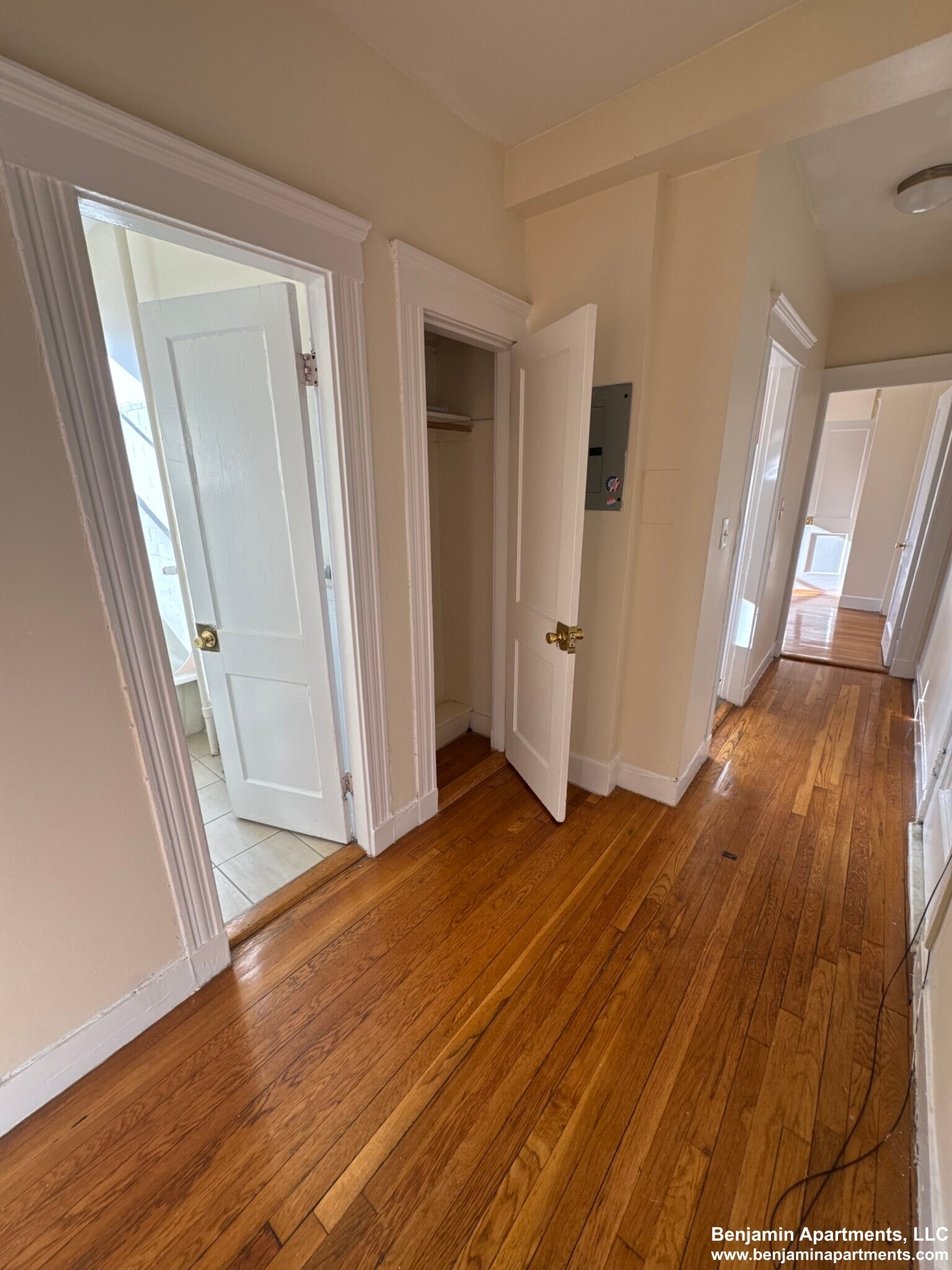 Building Photo - 120 Washington St