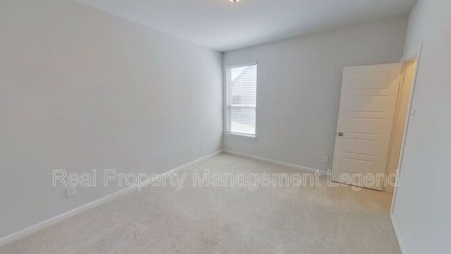 Building Photo - 442 Diamond Creek Dr