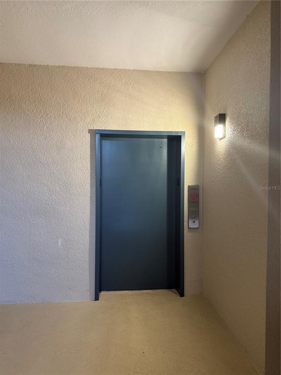 Building Photo - 3051 Greystone Loop