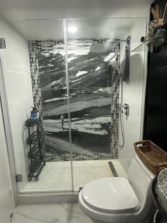 Building Photo - 7601 E Treasure Dr