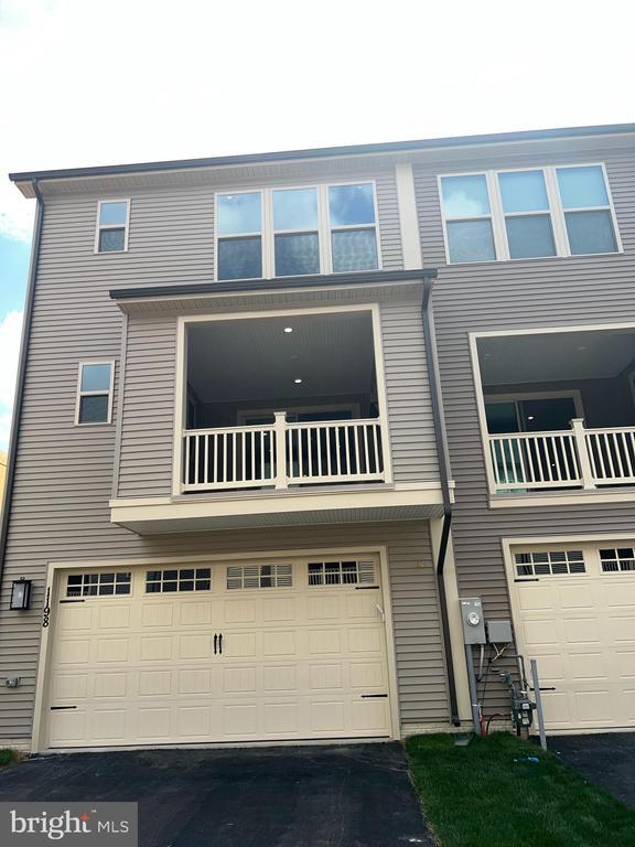 Building Photo - 1198 Patuxent Greens Dr
