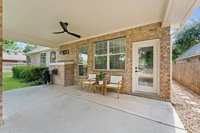 Building Photo - 31318 Bearing Star Ln