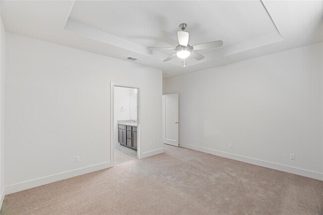 Building Photo - 1241 Summerbrooke Cir