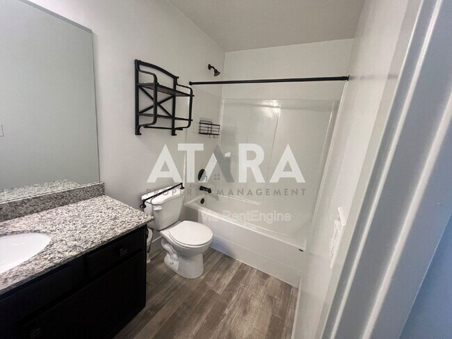 Building Photo - 1788 W Fall Brook Dr