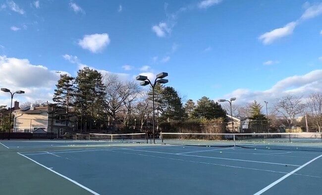 Building Photo - 195 Sandcastle Key