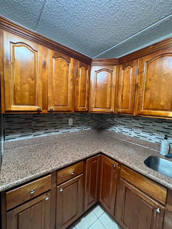 kitchen - 24 Palmetto St