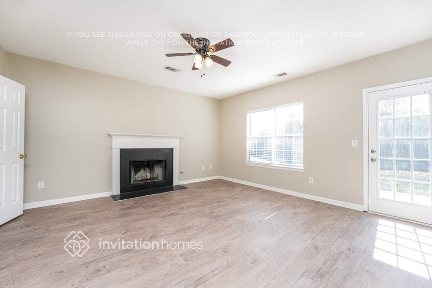 Building Photo - 4799 Score Ct