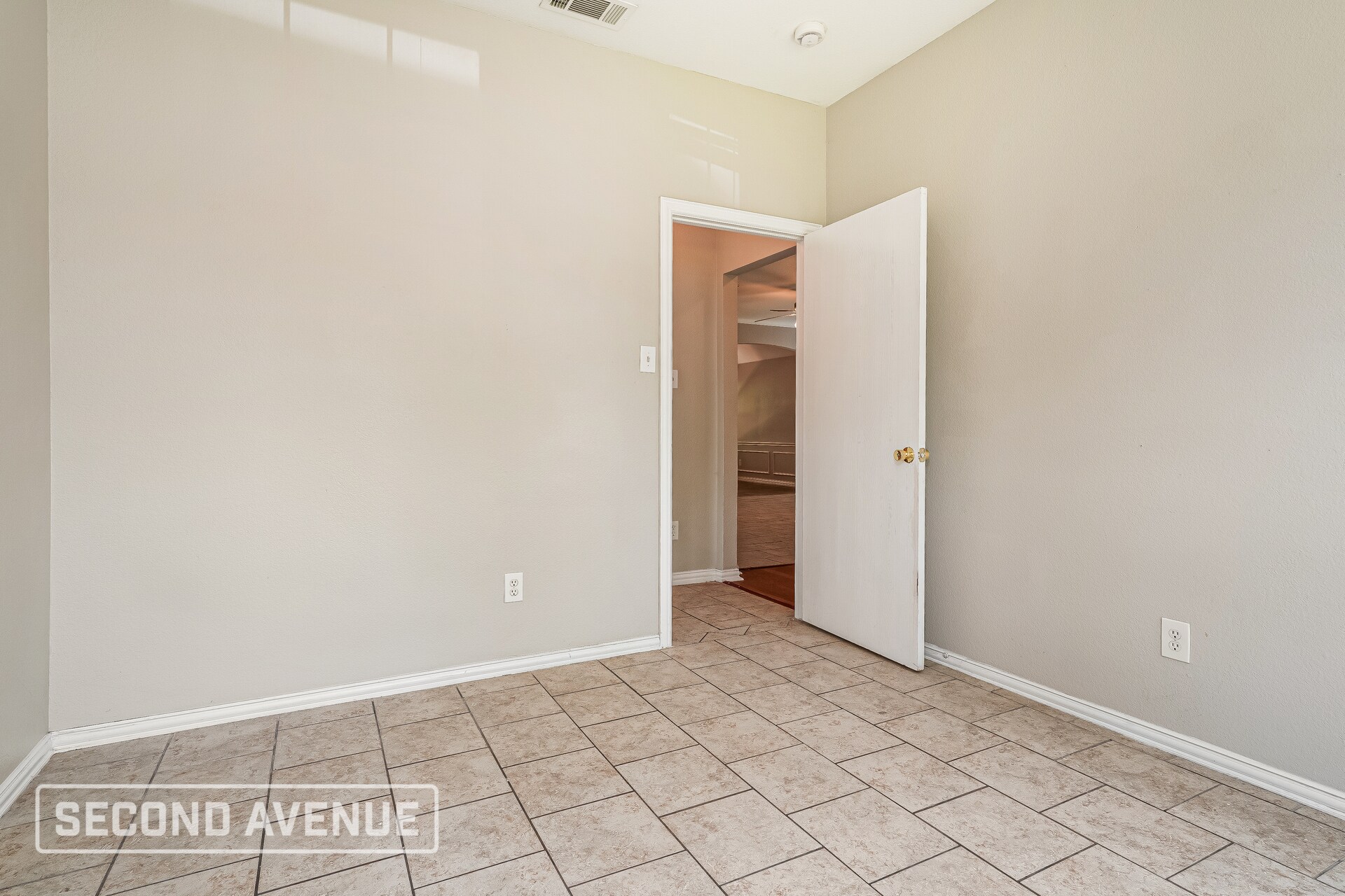 Building Photo - 4831 Tecate Ct