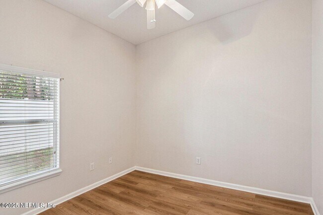 Building Photo - 13816 Herons Landing Way
