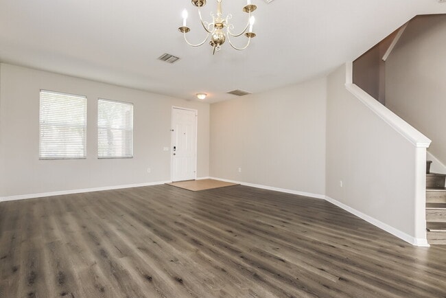 Building Photo - 10510 Boyette Creek Blvd