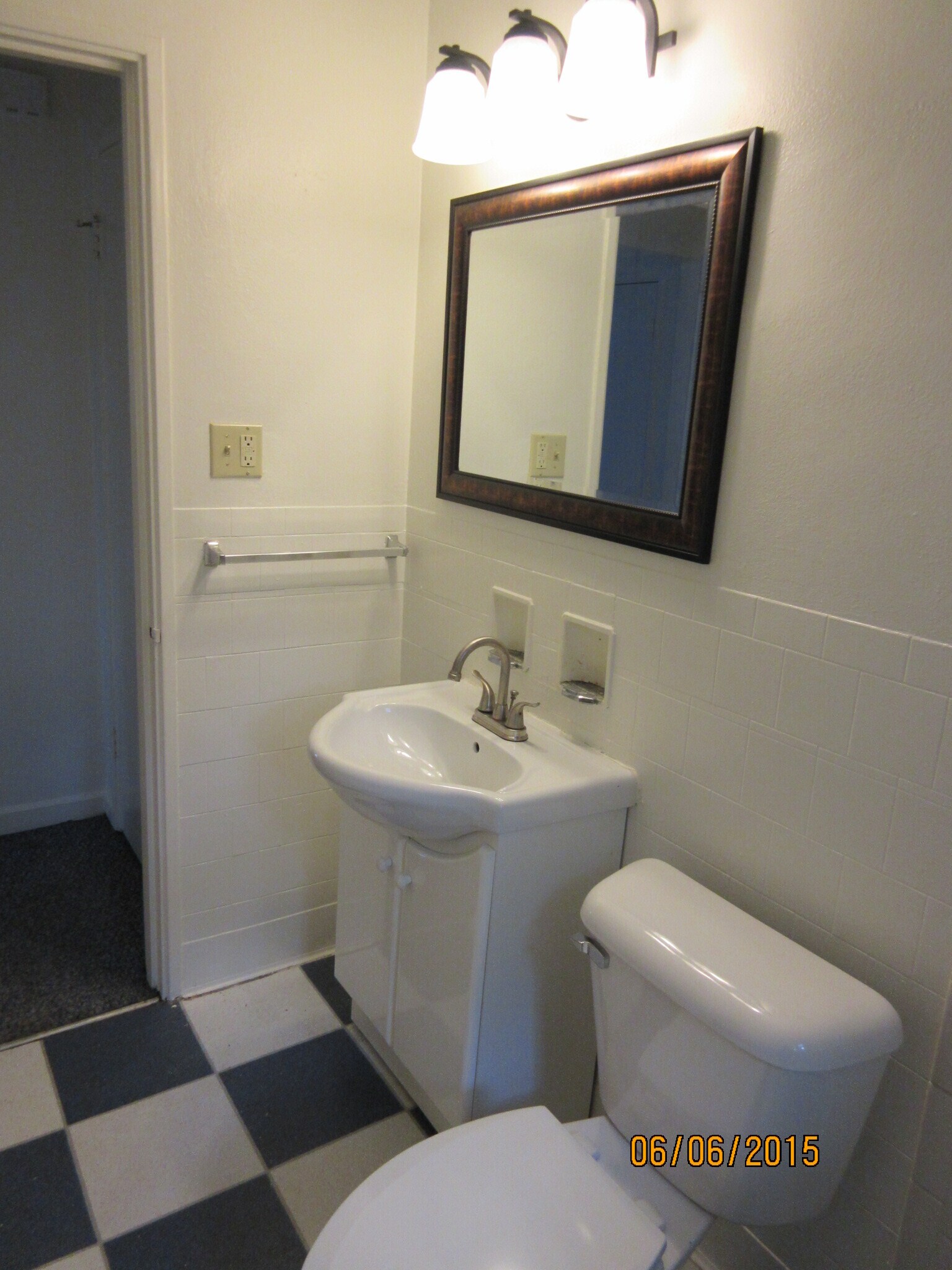 Building Photo - 524 Imo Dr