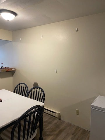 Building Photo - 4 Large Bed and 2 Bath- Next to UW Stout