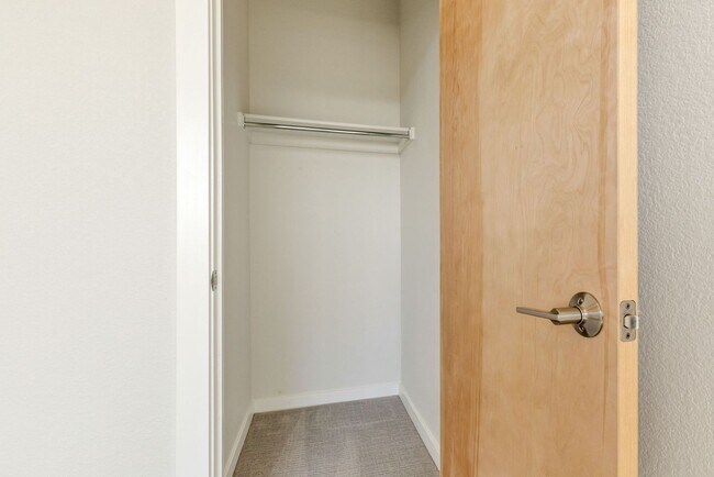 Building Photo - Modern 2BR Lafayette Home | Finished Basement, Garage & Quartz Kitchen