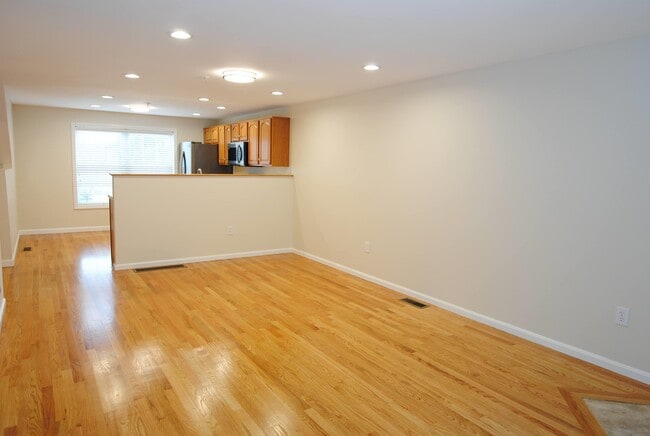 Building Photo - 109 Overlook Cir