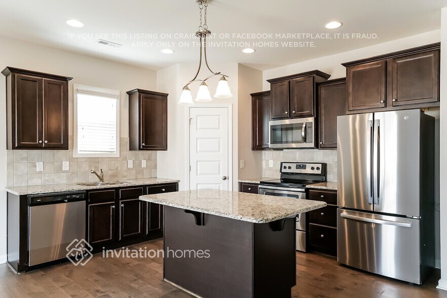 Building Photo - 101 Fairview St