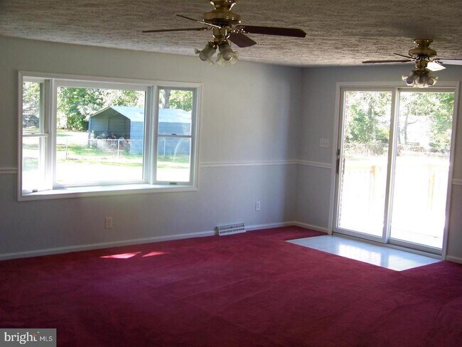 Building Photo - 6225 Ripley Rd