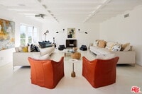 Building Photo - 3817 Surfwood Rd