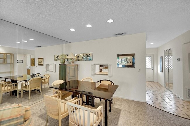 Building Photo - 724 Nantucket Cir