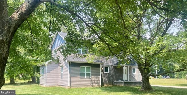 Building Photo - 3009 Frenchtown Rd