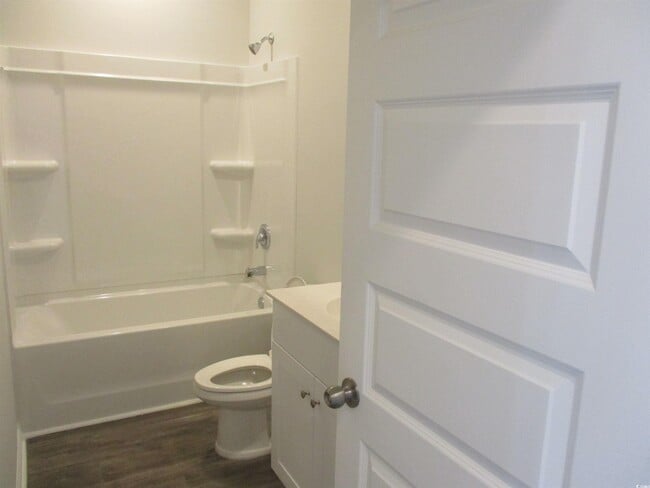 Building Photo - 264 Brackish Dr