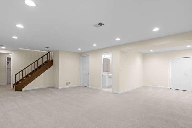 Building Photo - 1723 Wildberry Dr