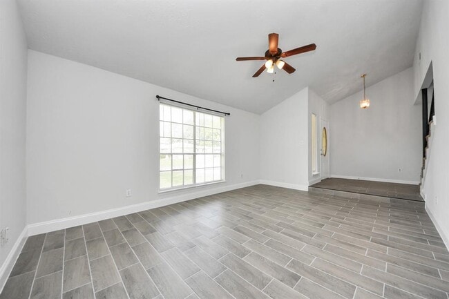 Building Photo - 23702 Wintergate Dr