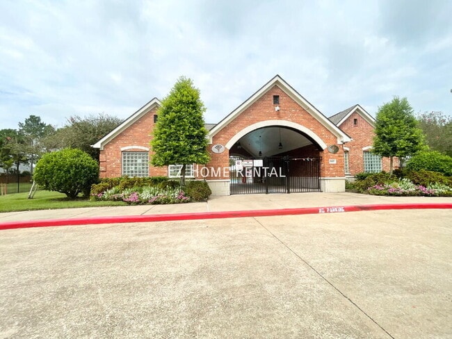Building Photo - 16854 Carrollton Creek Ln