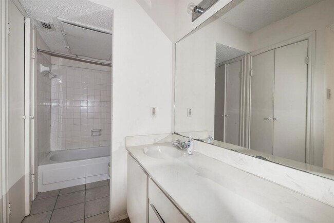 Building Photo - 7900 N Stadium Dr