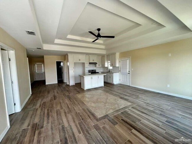 Building Photo - 14 N 109th St