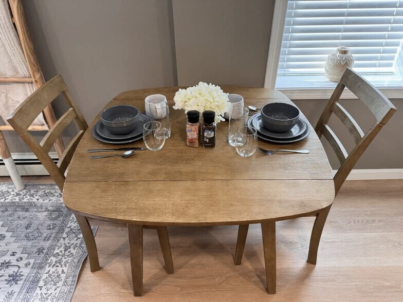 Building Photo - 301 Portsmouth Ave