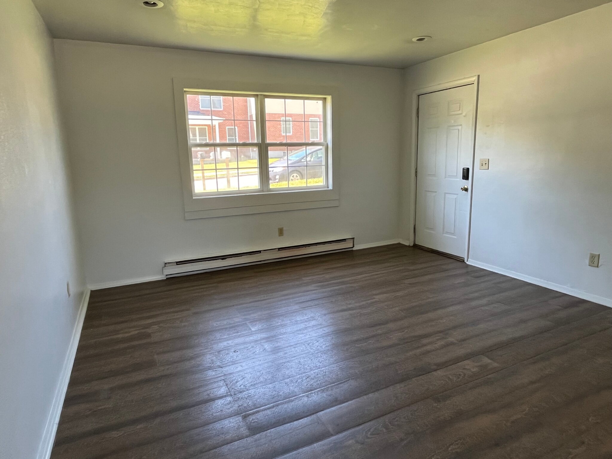 Building Photo - 206 Homestead Ave