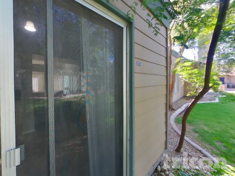 Building Photo - 14002 N 49th Ave