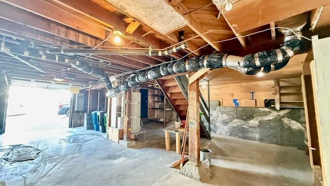 Building Photo - Charming Silver Terrace 3 Bedroom/1 BA SFH with Private Garden Oasis +Flex Bonus Room- AMSI