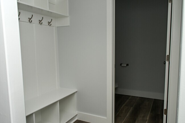 Building Photo - 2041 N 380 E