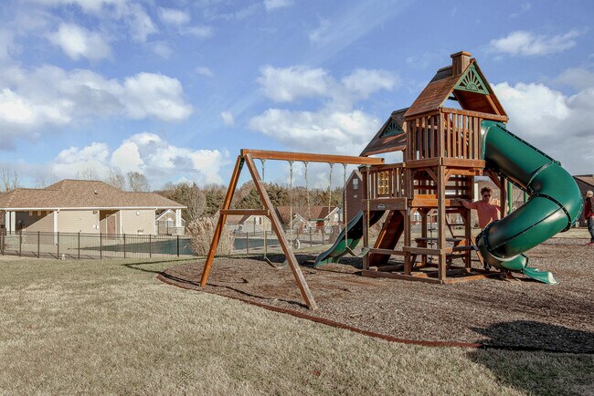 Building Photo - 290 Cobblestone Landing