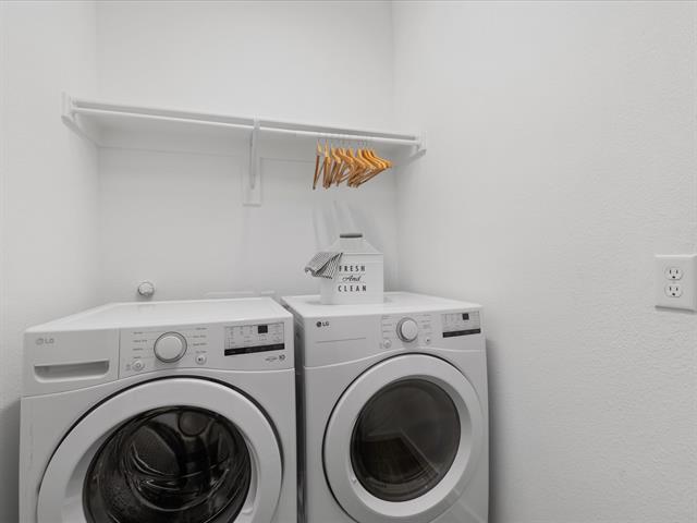 Building Photo - 871 Cavitt Ct