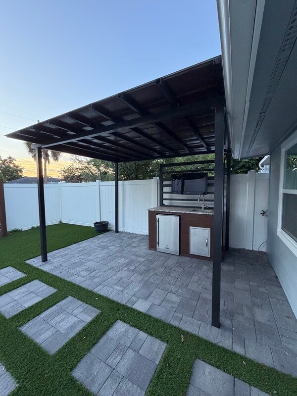 Building Photo - 8212 Citrus Chase Dr
