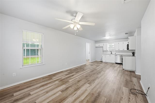 Building Photo - 607 Oldham St