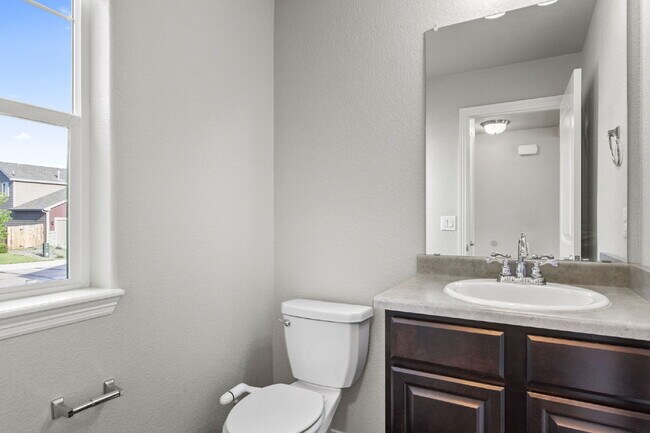 Building Photo - Gorgeous home with a finished basement, 3-...