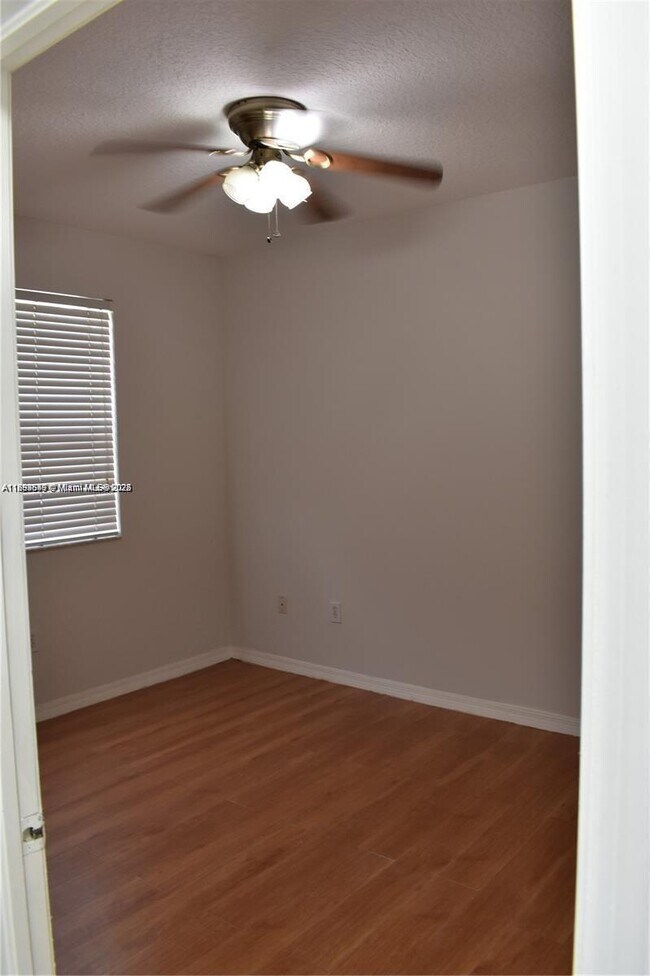 Building Photo - 6540 NW 114th Ave