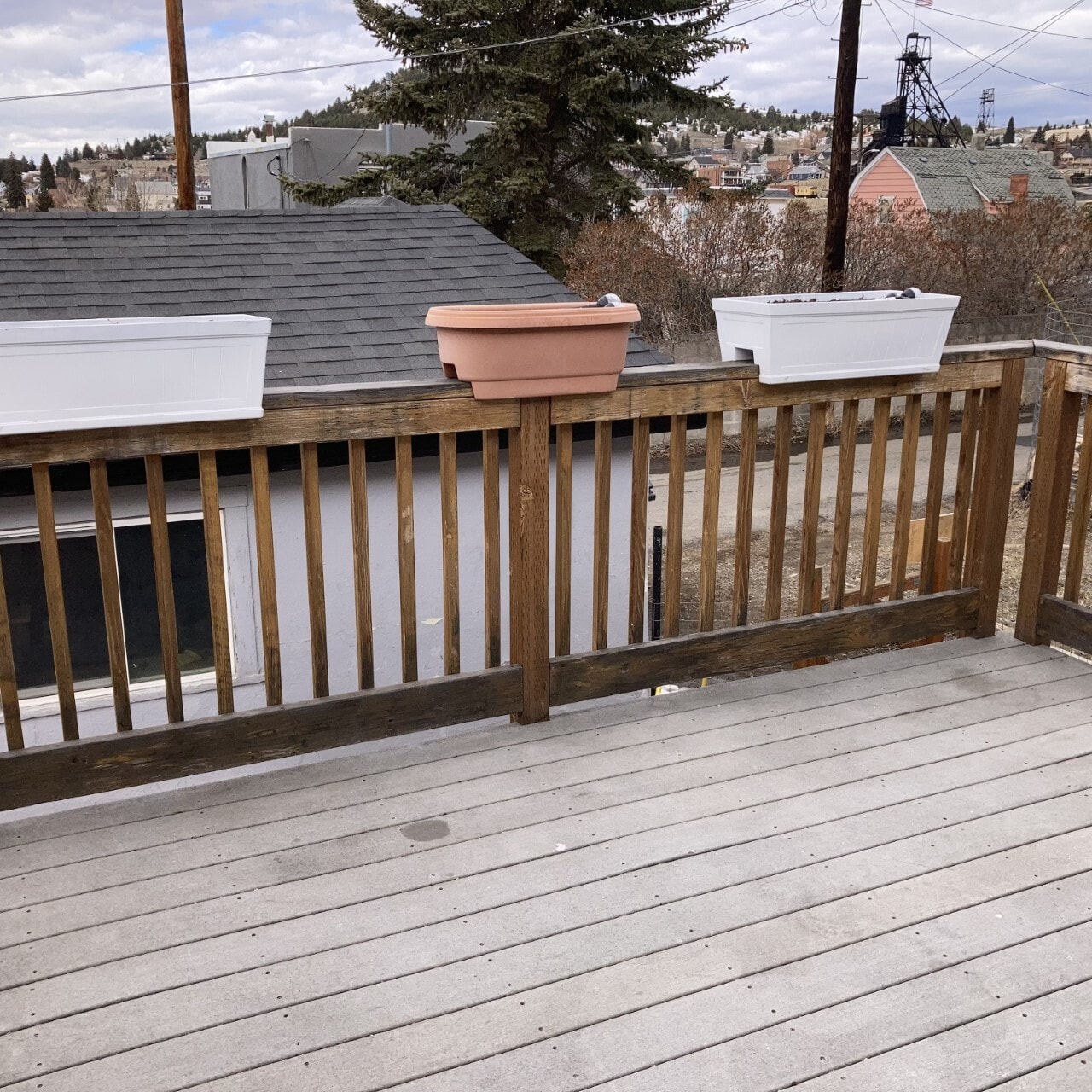 Back Deck - 217 N Jackson
