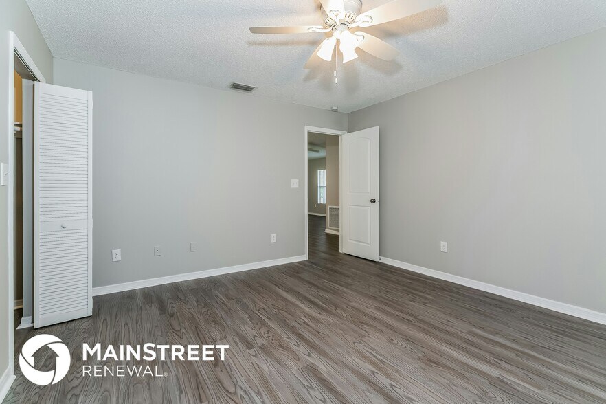 Building Photo - 1467 Dallam Ave NW