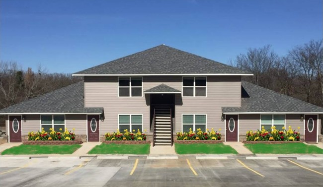 Primary Photo - Stone Ridge Suites