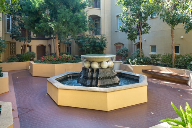 Building Photo - 2400 Fifth Ave