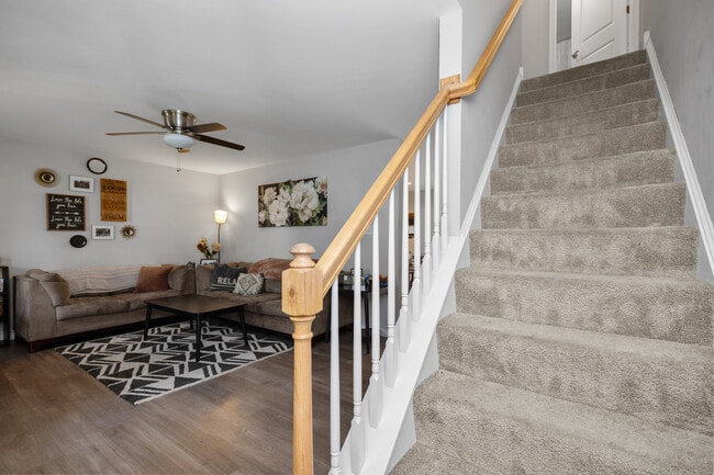 Building Photo - 2446 Gracie White Cir