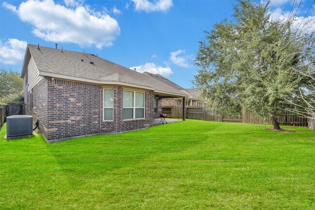 Building Photo - 28514 Jacob Bend Dr