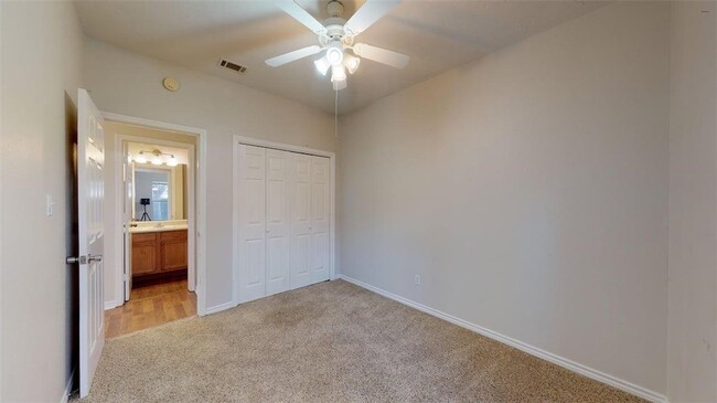 Building Photo - 1502 Maglothin Ct