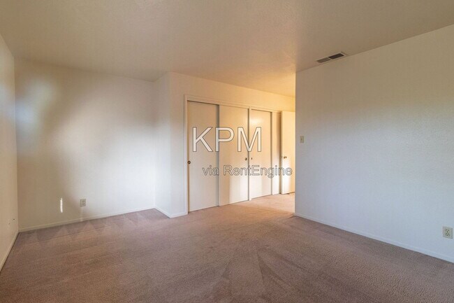 Building Photo - 3525 Mill Springs Dr