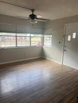 Building Photo - 153 Adkinson Dr