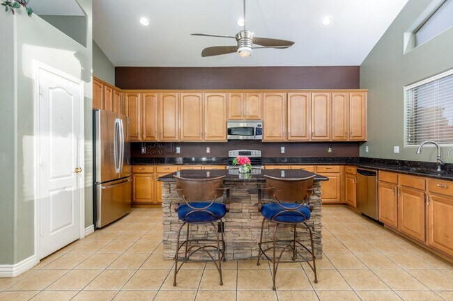 Building Photo - 33808 N Pate Pl